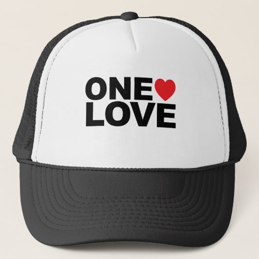 OneLove Logo Trucker Pet (Voorkant)