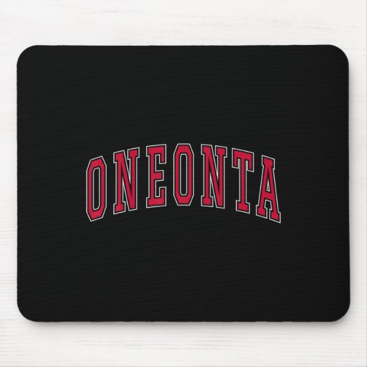 Oneonta New York Souvenir College Style Red Text T Muismat (Voorkant)