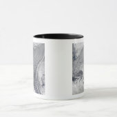 Ongebruikelijke wolkenformaties boven het Zee van Mok (Midden)