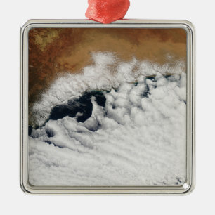 Ongebruikelijke wolkenformaties metalen ornament