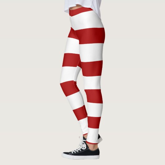 Ongelijke strepen in rood en wit leggings (Links)