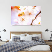 Ongelofelijke schoonheid van Sakura Flowers in het Canvas Afdruk (Insitu (Slaapkamer))