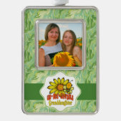 Ongelooflijke kleindochter Zonnebloemen en bijen Verzilverd Omlijst Ornament (Voorkant)