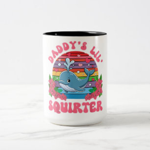 Ongepaste grappige papa's Lil Squirter brengt in v Tweekleurige Koffiemok