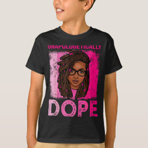 Ongeschminkt afro vrouw dreadlocks haar zwart t-shirt