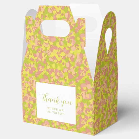 ongetemde bloembladen bedankdoosjes (Geopend)