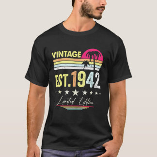 Ongeveer 1942 Antiek 1942 Beperkte Uitgave 80ste V T-shirt