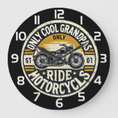 Only Cool Grandpas Ride Motorcycles  Grote Klok (Voorkant)