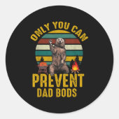 Only You Can Prevent Dad Bods Bear Camng Retro Fun Ronde Sticker (Voorkant)
