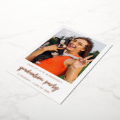 Onmiddellijke foto Verticaal White 2 Graduparty Folie Uitnodiging (Gedraaid)