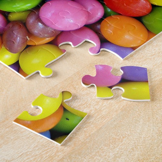 Onmogelijke puzzels met kleurrijke zoetstoffen (Zijkant)