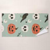 ononderbroken naadloos patroon met ravens, schedel badhanddoek (Badhanddoek)