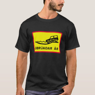 Onoverbrugde rivier, verkeersteken, IJsland T-shirt