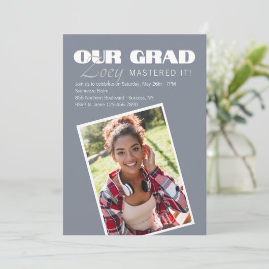 Ons Afstudeerder Foto Afstuderen Uitnodiging (Staand voorkant)