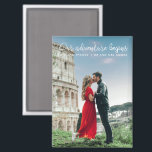 Ons avontuur begint Foto Dank je bruiloft Magneet<br><div class="desc">Vier je nieuwe reis met de Our Adventure Begins Photo Thank You Wedding Magnet - een perfecte aandenken voor je bruiloftsgasten! Met uw favoriete trouwfoto naast de oprechte zin "Ons avontuur begint", combineert deze magneet een persoonlijk tintje met een praktisch, blijvend aandenken. Ontworpen om op koelkasten of andere magnetische oppervlakken...</div>