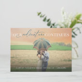 Ons avontuur zet de stijlvolle foto van Chic Scrip Save The Date (Staand voorkant)