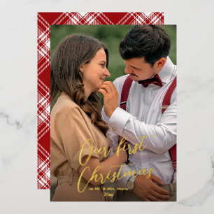 Ons Eerste Kerst Script Nieuwgetrouwd Naam Tartan  Folie Feestdagenkaart