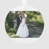 Ons eerste kerstbruiloft Foto Elegant Script Ornament (achterkant)