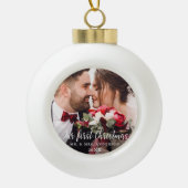 Ons eerste kerstbruiloft-witboek met foto's keramische bal ornament (Voorkant)