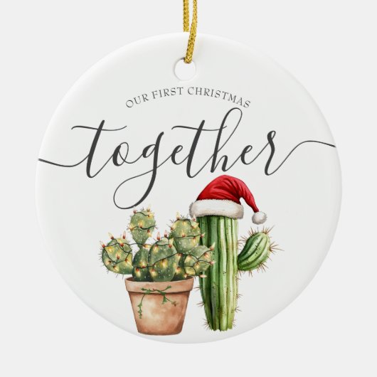 Ons eerste kerstcadeau samen met een cactus keramisch ornament (Voorkant)