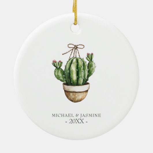Ons eerste kerstcadeau samen met een cactus keramisch ornament (Achterkant)