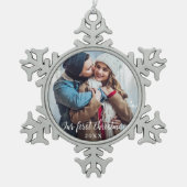 Ons eerste kerstcadeaufotoscript tin sneeuwvlok ornament (Voorkant)