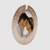 Ons eerste kerstcadeauscript Gold Two-foto Ornament (voorkant)