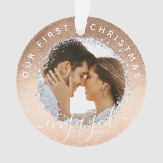 Ons eerste kerstcadeauscript Gold Two-foto Ornament (voorkant)