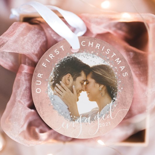 Ons eerste kerstcadeauscript Roos Gold Photo Ornament