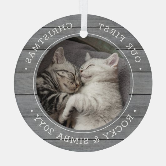 Ons eerste kerstfeest 2-gezelschapsfotografie grij glas ornament (Achterkant)