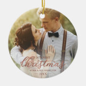 Ons eerste kerstfeest als de heer en mevrouw Roos  Keramisch Ornament (Voorkant)