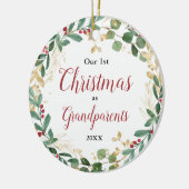 Ons eerste kerstfeest als grootouders groen goud keramisch ornament (Links)