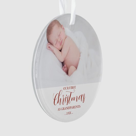 Ons eerste kerstfeest als grootouders rood script ornament (voorkant)