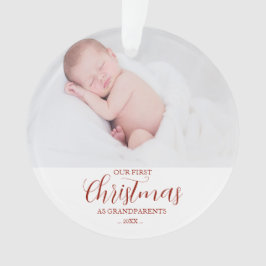 Ons eerste kerstfeest als grootouders rood script ornament