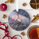 Ons eerste kerstfeest als grootouders White Script Ornament<br><div class="desc">Onze eerste kerst als Grootouders White Script-keramische versiering</div>