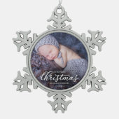 Ons eerste kerstfeest als grootouders White Script Tin Sneeuwvlok Ornament (Voorkant)