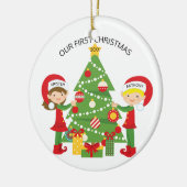 Ons eerste kerstfeest op maat keramisch ornament (Links)