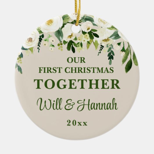 Ons eerste kerstfeest samen gepersonaliseerd paar keramisch ornament (Voorkant)