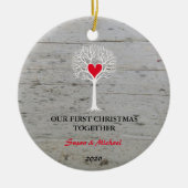 Ons eerste kerstfeest samen liefdesboomdrift keramisch ornament (Voorkant)