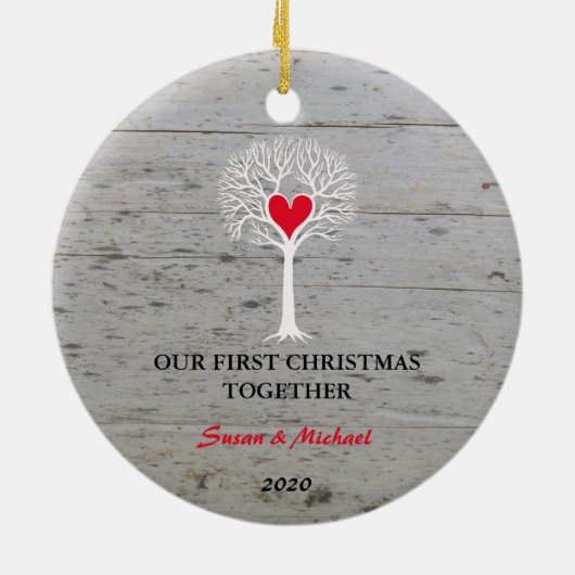 Ons eerste kerstfeest samen liefdesboomdrift keramisch ornament (Achterkant)