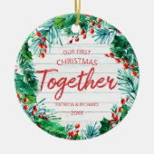 Ons eerste kerstfeest samen met Rustic Wreatch Cou Keramisch Ornament (Voorkant)