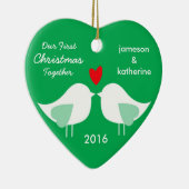 Ons eerste kerstfeest samen Tortelduifjes-versieri Keramisch Ornament (Rechts)