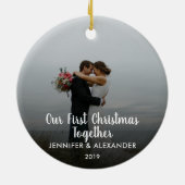Ons eerste kerstfeest Together-koppel trouwde foto Keramisch Ornament (Achterkant)