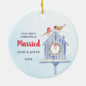 Ons eerste kerstgehuwde gepersonaliseerde Birdhous Keramisch Ornament (Achterkant)