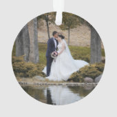 Ons eerste kersthuwelijk 2 foto modern ornament (achterkant)