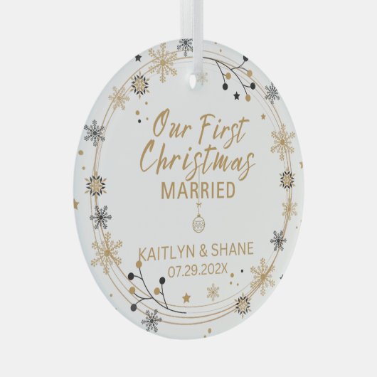 Ons eerste kersthuwelijk glas ornament (Voorkant Rechts)