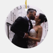 Ons eerste kersthuwelijk met Merry-fotobord Keramisch Ornament (Achterkant)