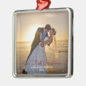 Ons eerste kersthuwelijk metalen ornament (Links)