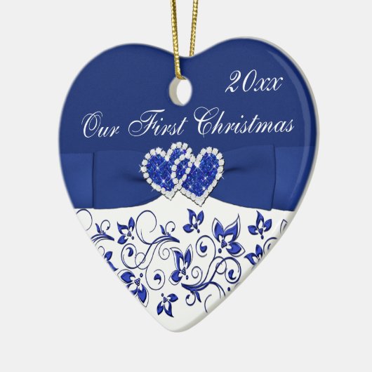 Ons eerste kerstkeepskever-Ornament Keramisch Ornament (Links)