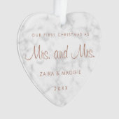 Ons eerste kerstmarmer Roos Gold Lesbian Ornament (voorkant)